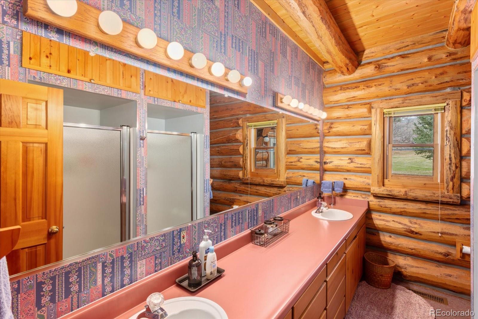 Westcliffe, Colorado, 81252, United States, 4 Bedrooms Bedrooms, ,6 BathroomsBathrooms,Residential,For Sale,1900002