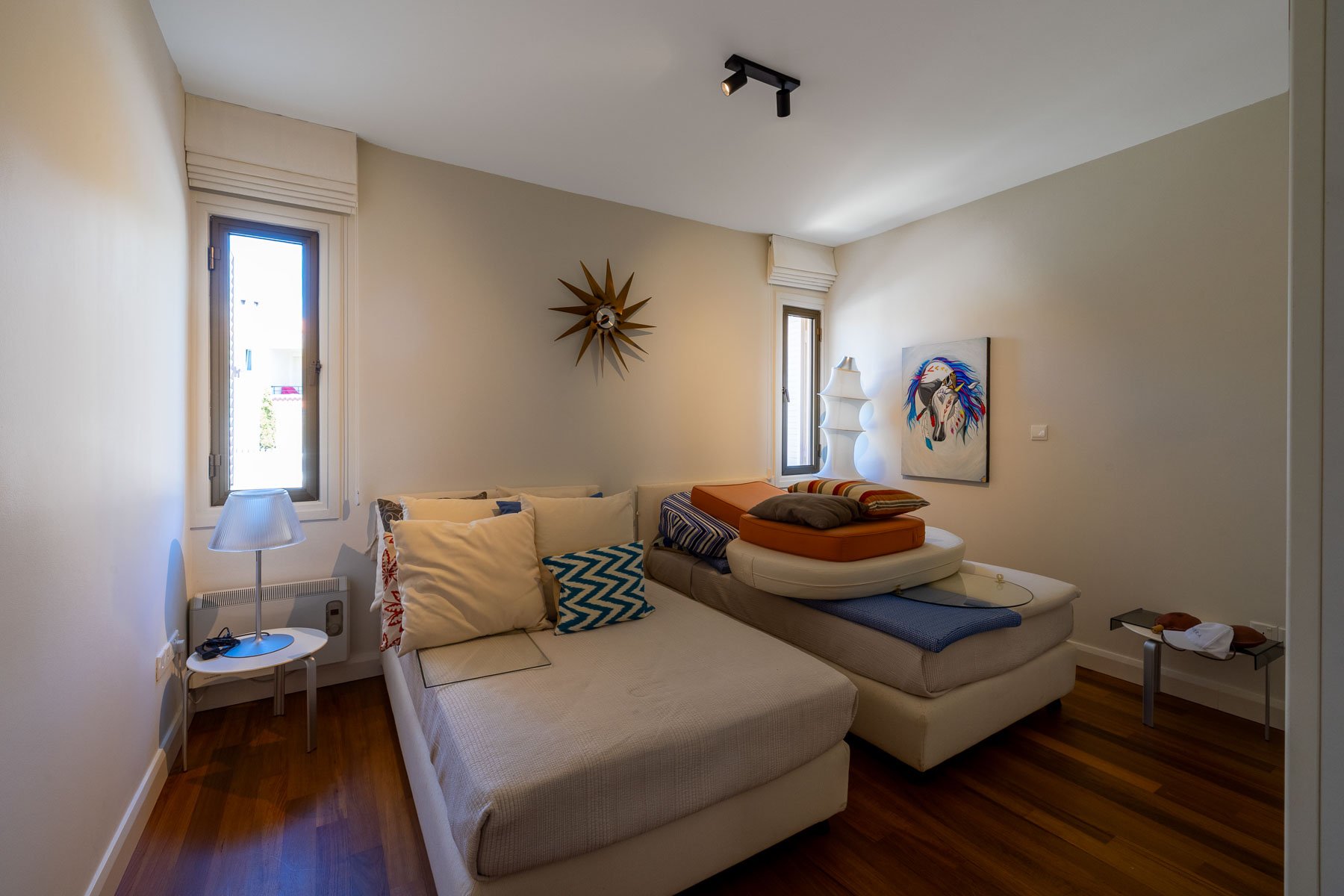  Renovated 3 Bedroom Residence with Guest Studio Steps from the Sea in Limassol - 物件實景