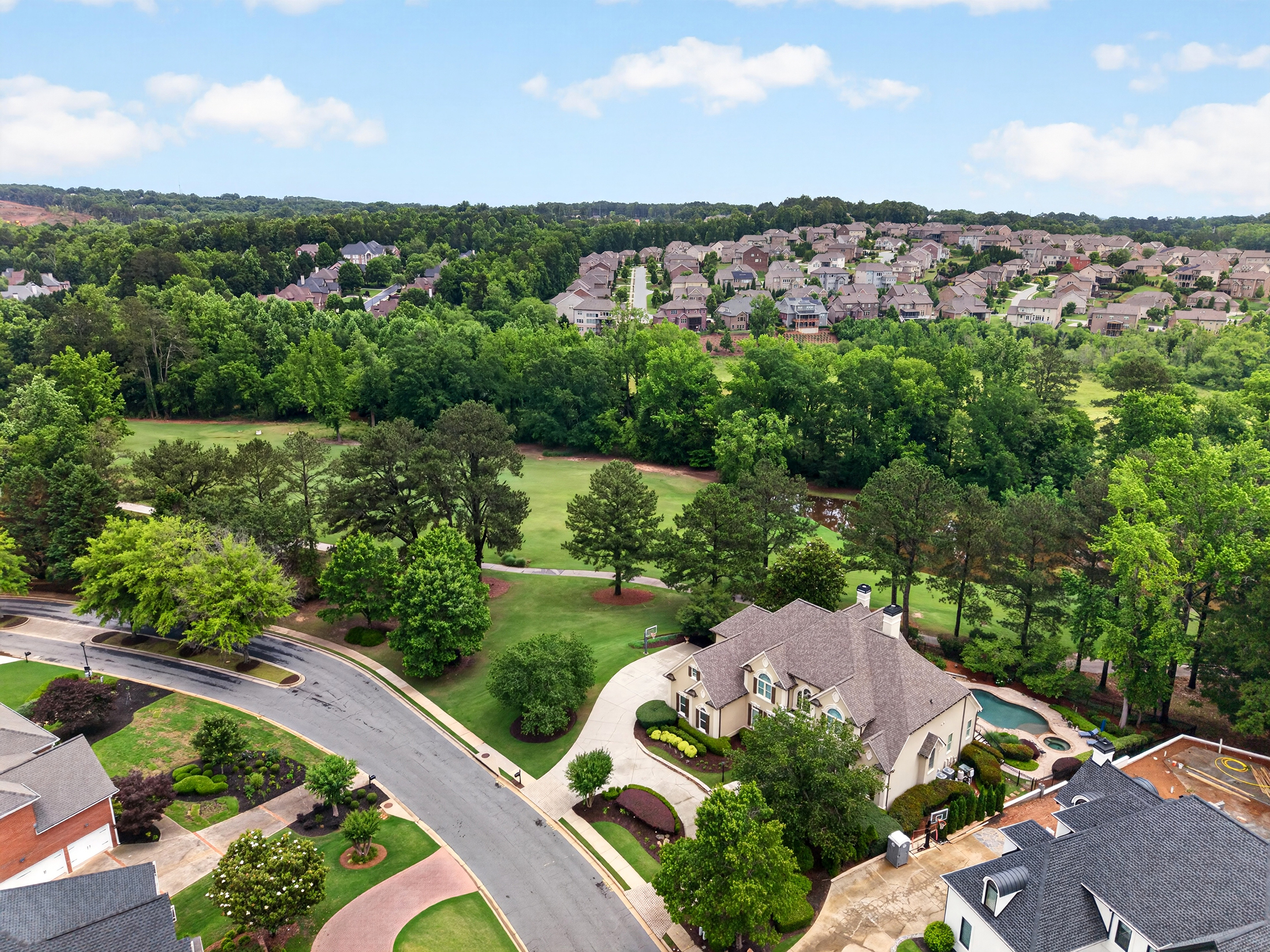  Welcome to St Marlo Country Club - 物件實景