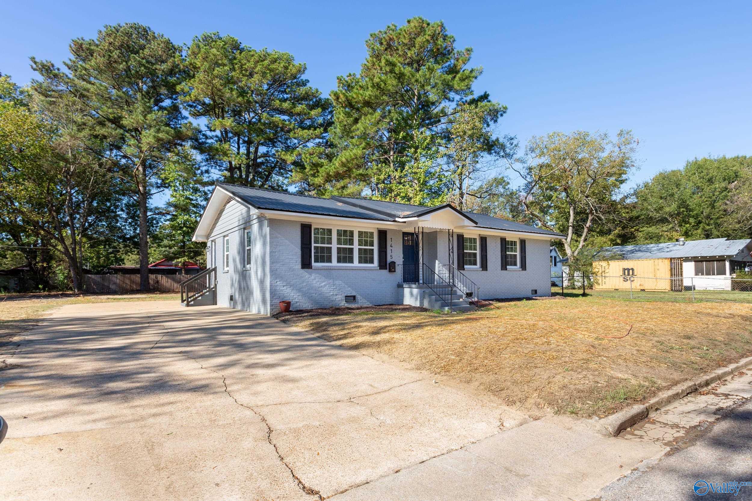 Robinson Ave, Gadsden, AL 35903 #1