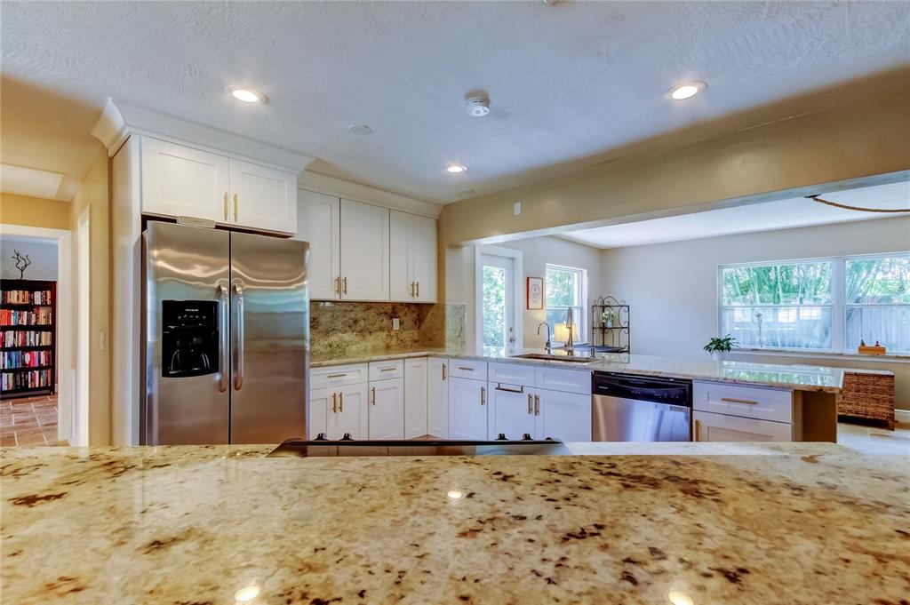 St Petersburg, Florida, 33703, United States, 3 Bedrooms Bedrooms, ,2 BathroomsBathrooms,Residential,For Sale,1821049