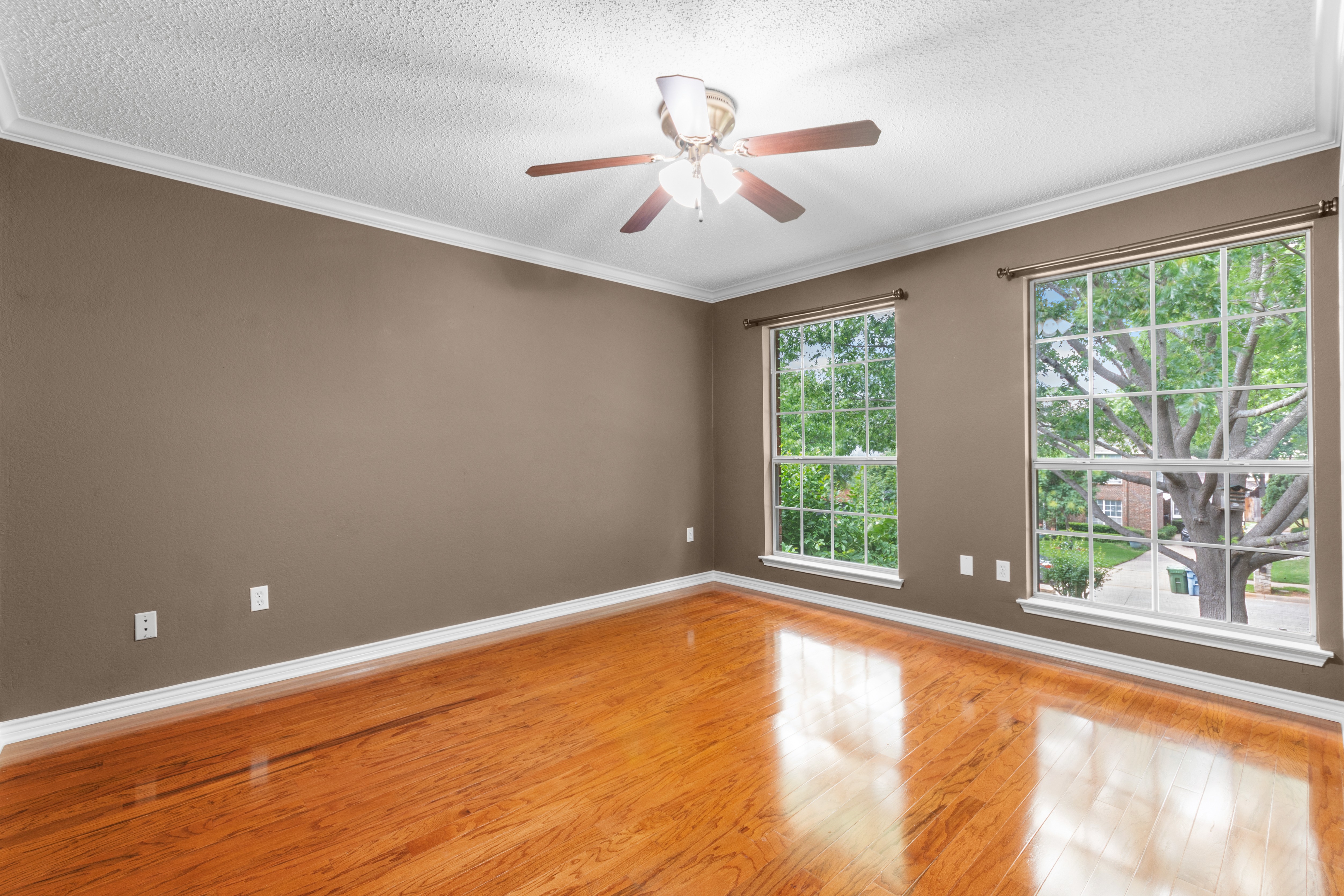  3233 Shady Glen Drive, Grapevine, TX, 76051 - 物件實景