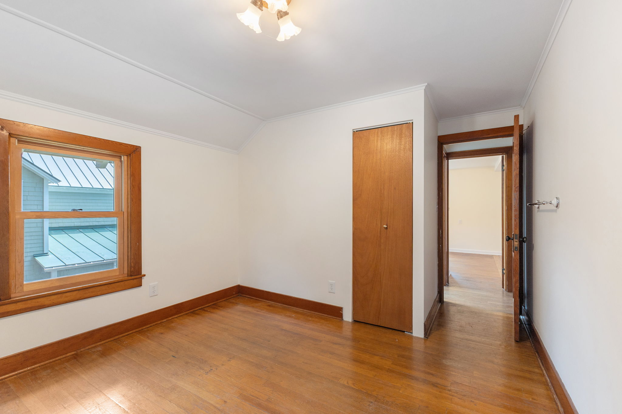 6 Pinewood Avenue, Saratoga Springs, NY, 12866 - 物件實景