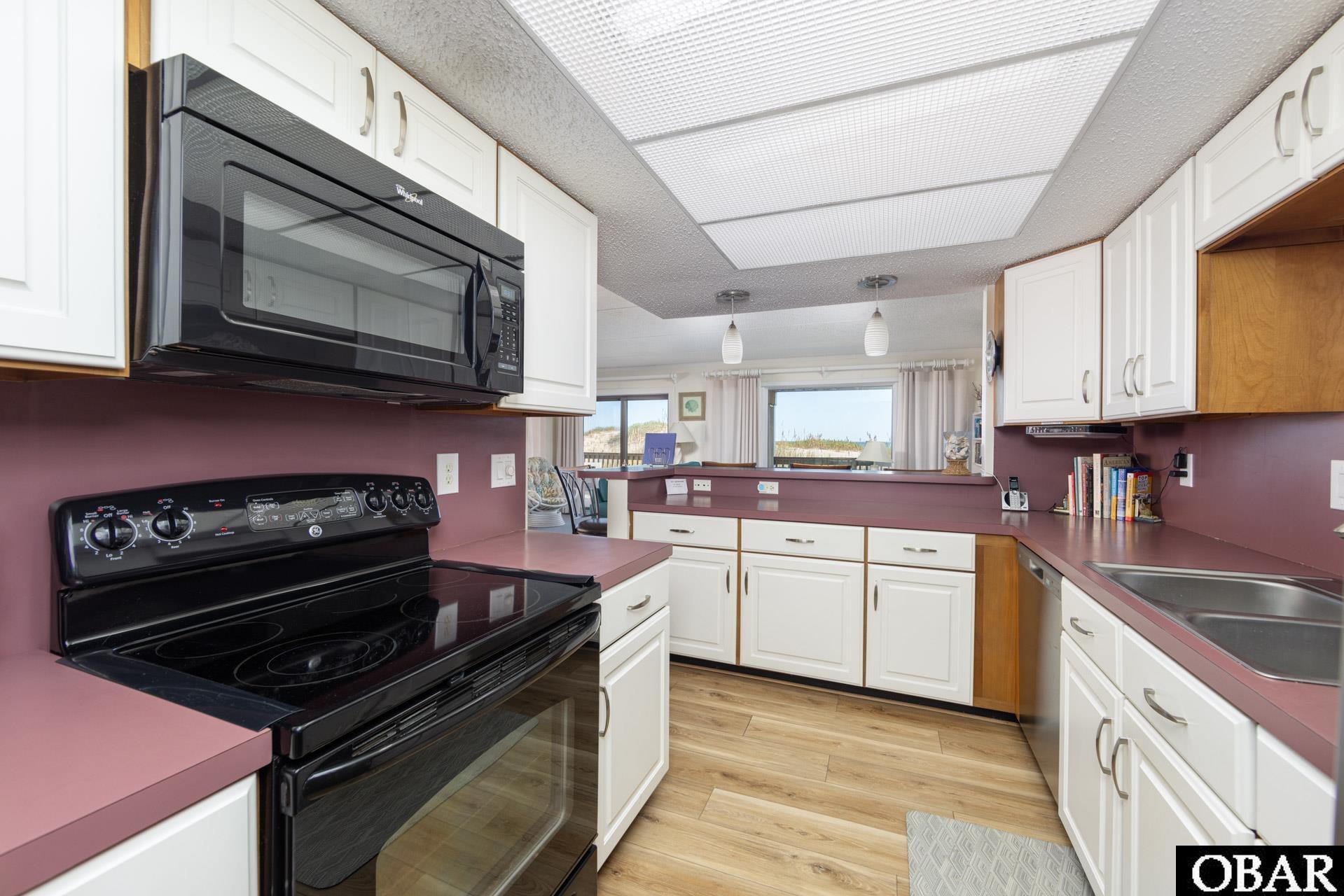 Nags Head, North Carolina, 27959, United States, 3 Bedrooms Bedrooms, ,2 BathroomsBathrooms,Residential,For Sale,1795388