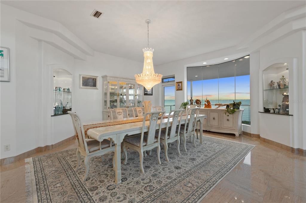 Bradenton, Florida, 34210, United States, 4 Bedrooms Bedrooms, ,5 BathroomsBathrooms,Residential,For Sale,1827645