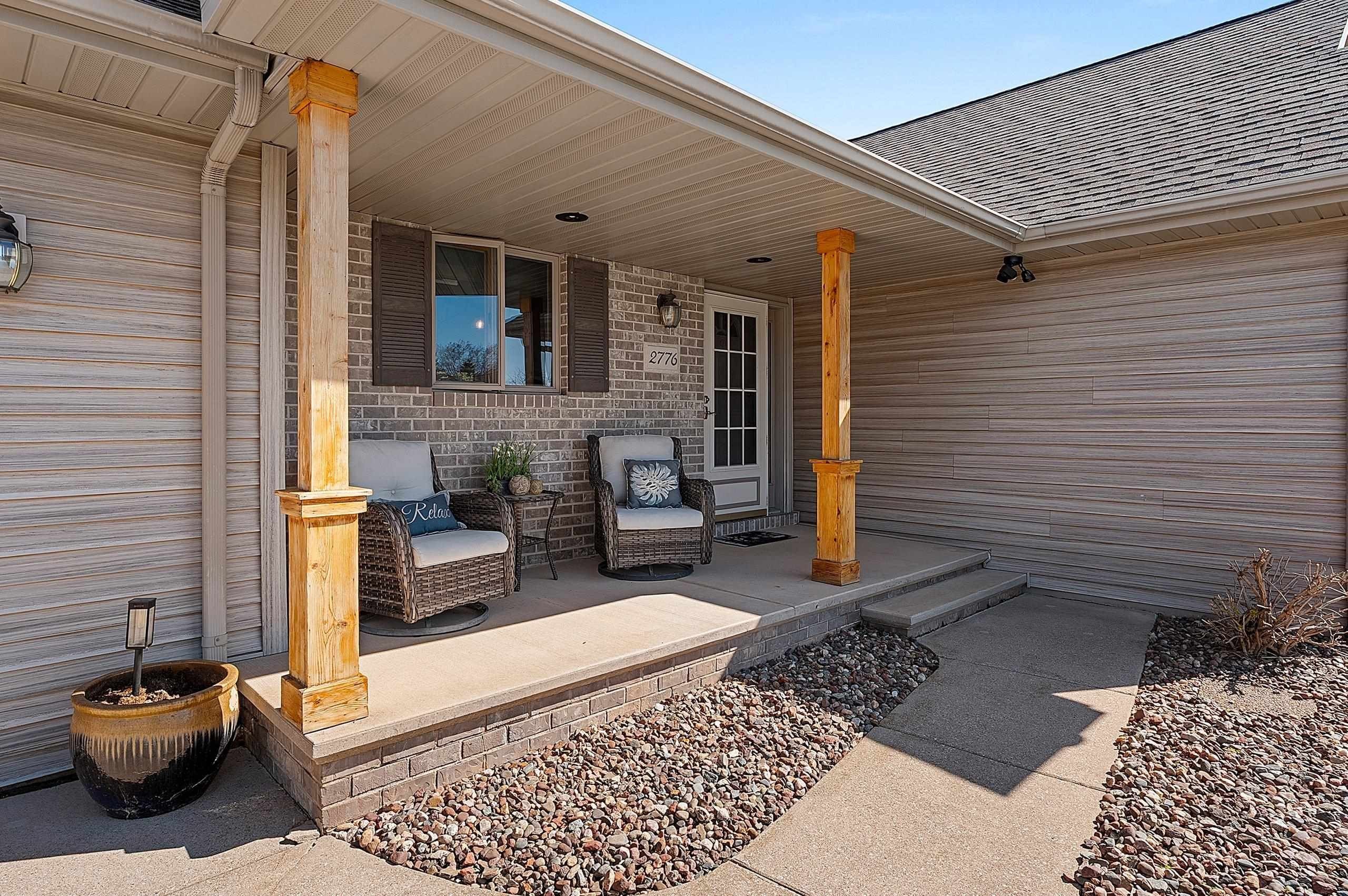 GREEN BAY, Wisconsin, 54313, United States, 4 Bedrooms Bedrooms, ,4 BathroomsBathrooms,Residential,For Sale,2048613