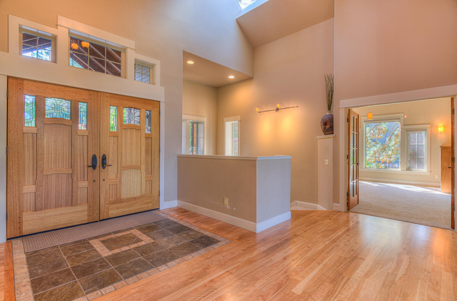 Bend, Oregon, 97703, United States, 4 Bedrooms Bedrooms, ,5 BathroomsBathrooms,Residential,For Sale,1979123