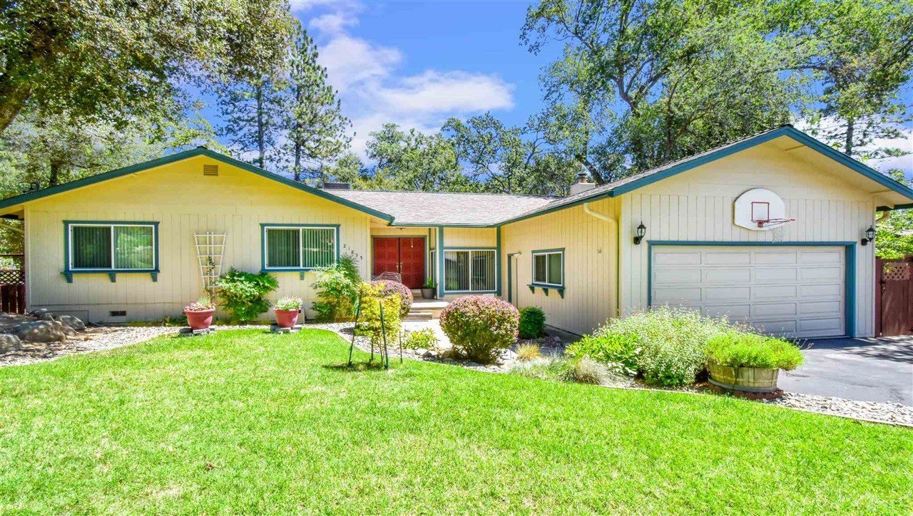 Sonora, California, 95370, United States, 4 Bedrooms Bedrooms, ,2 BathroomsBathrooms,Residential,For Sale,1686497