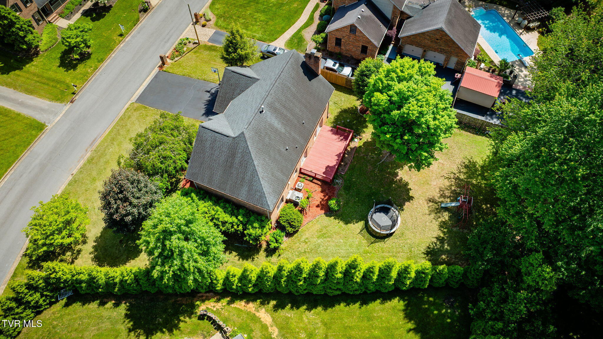 Johnson City, Tennessee, 37604, United States, 4 Bedrooms Bedrooms, ,4 BathroomsBathrooms,Residential,For Sale,1944791