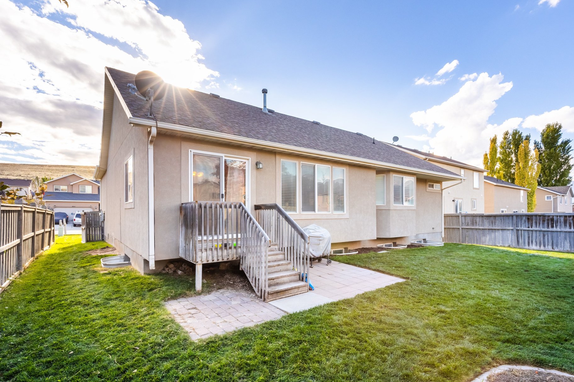  Move-In Ready in an Established Eagle Mountain Neighborhood - 物件實景