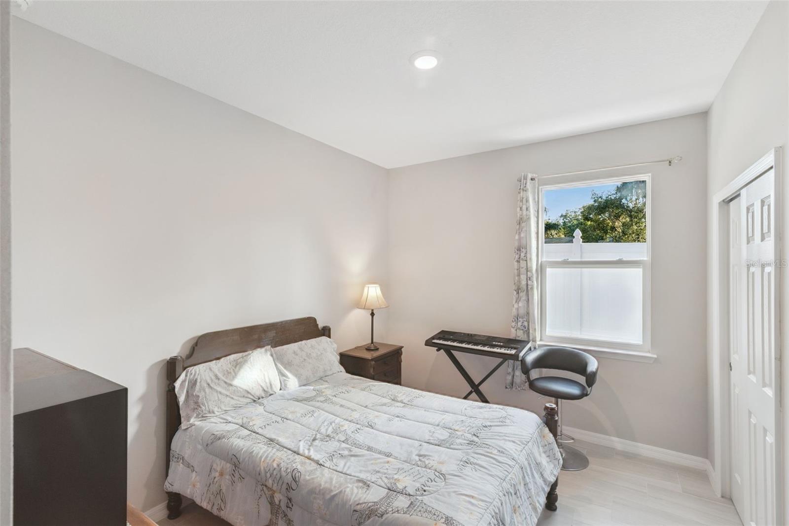 EUSTIS, Florida, 32726, United States, 6 Bedrooms Bedrooms, ,Residential,For Sale,2005455