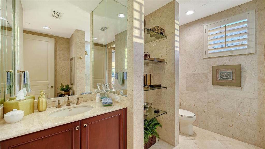 Sarasota, Florida, 34236, United States, 3 Bedrooms Bedrooms, ,3 BathroomsBathrooms,Residential,For Sale,1995684