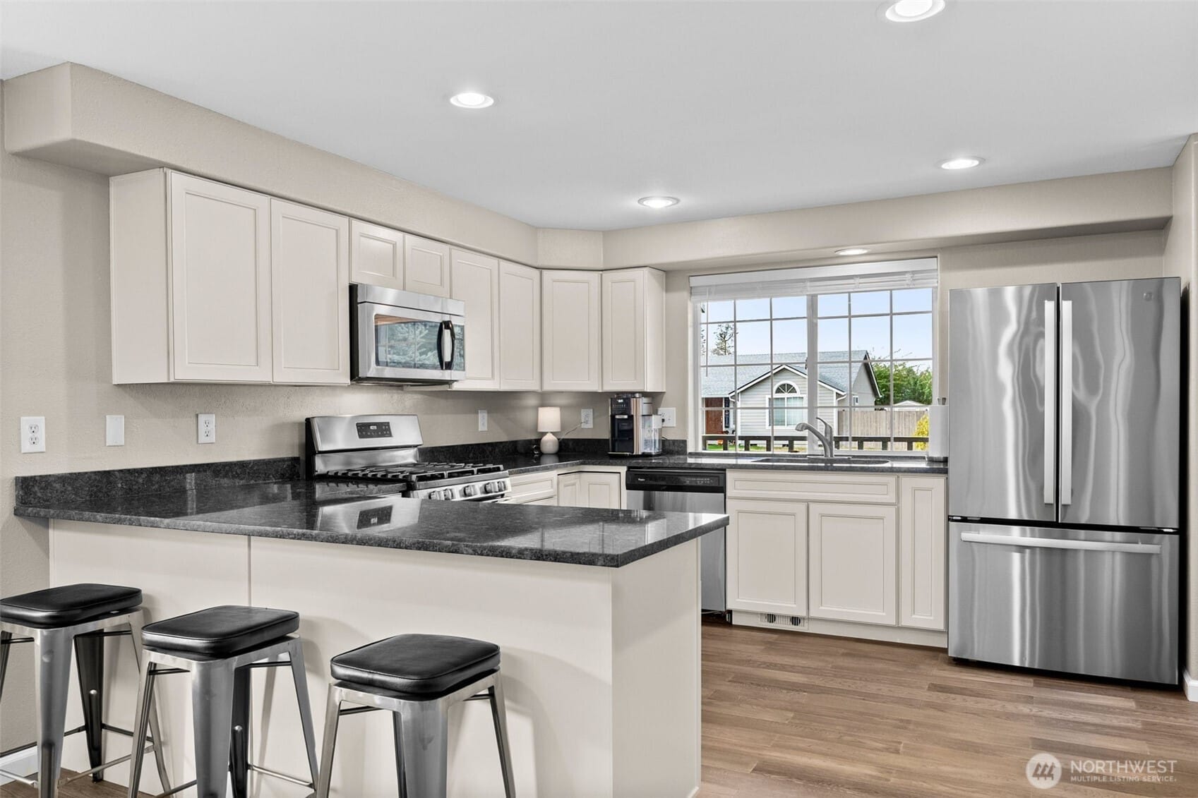 Lacey, Washington, 98513, United States, 4 Bedrooms Bedrooms, ,1 BathroomBathrooms,Residential,For Sale,1989155