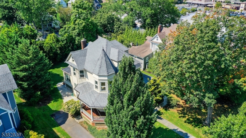 Westfield Town, New Jersey, 07090, United States, 5 Bedrooms Bedrooms, ,3 BathroomsBathrooms,Residential,For Sale,1941025