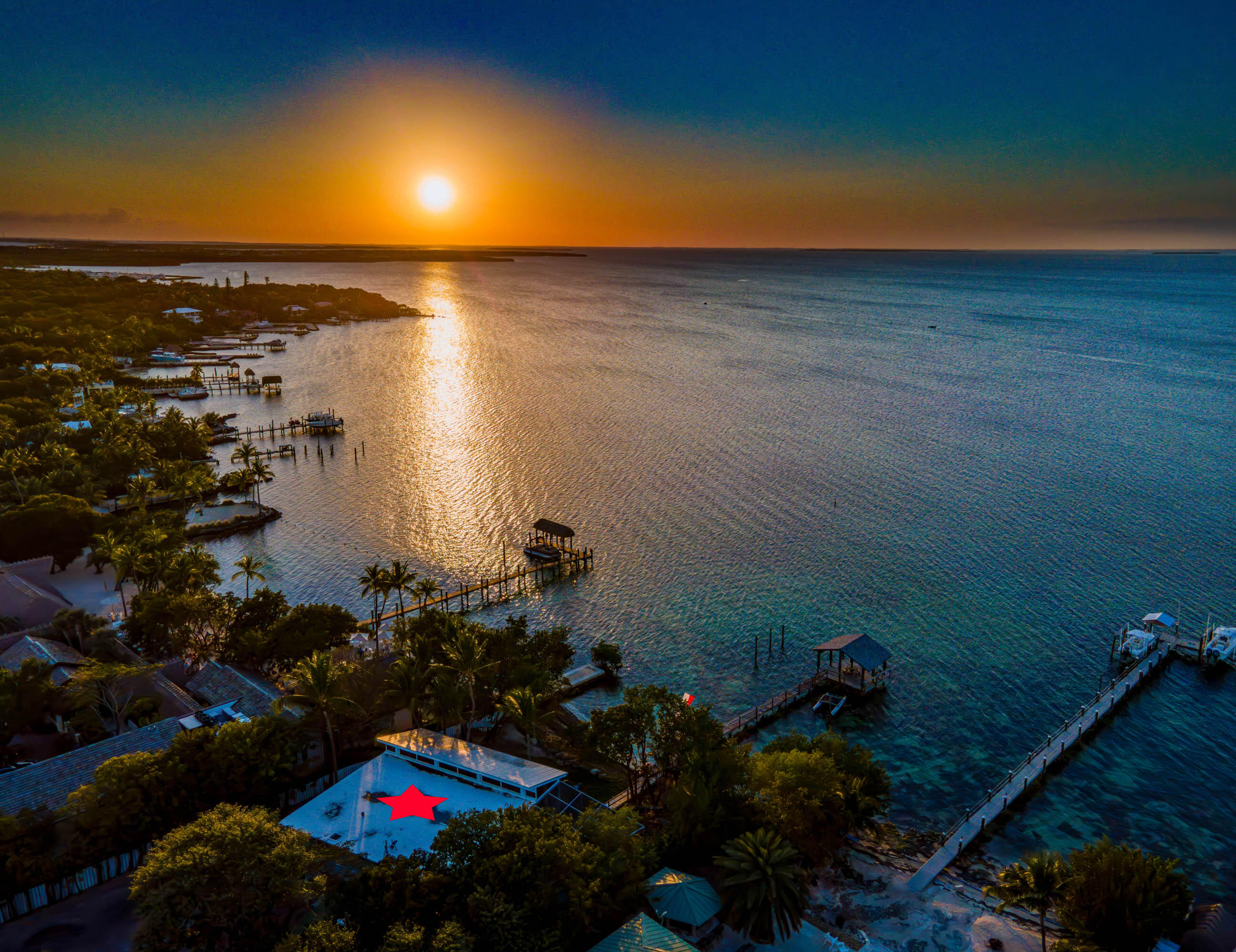 ISLAMORADA, Florida, 33036, United States, 5 Bedrooms Bedrooms, ,3 BathroomsBathrooms,Residential,For Sale,1828354