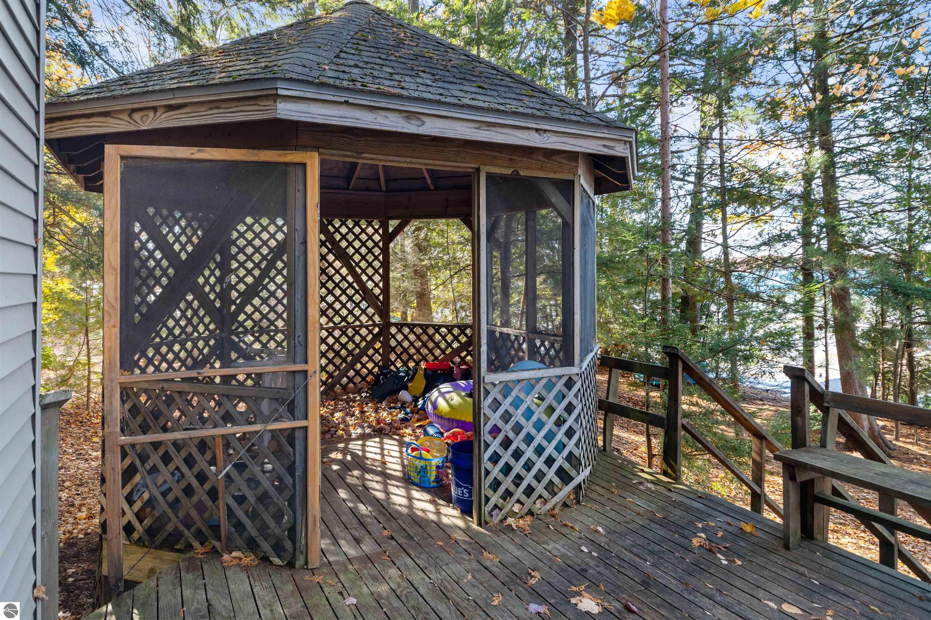 Traverse City, Michigan, 49685, United States, 3 Bedrooms Bedrooms, ,3 BathroomsBathrooms,Residential,For Sale,1988972