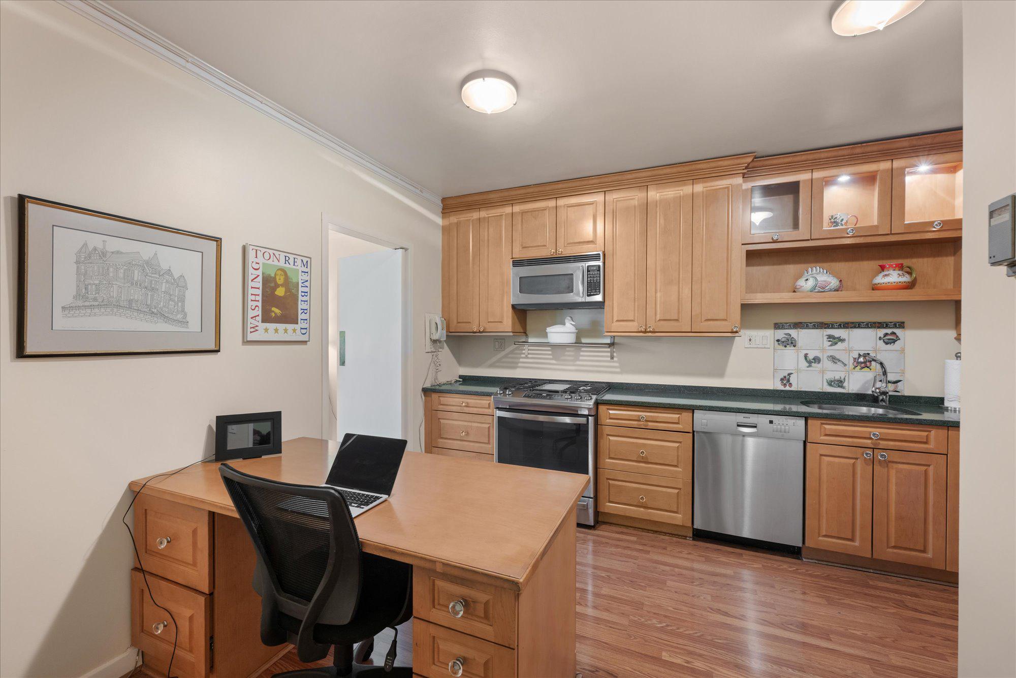  4100 Cathedral Avenue NW, Washington, DC, 20016 - 物件實景