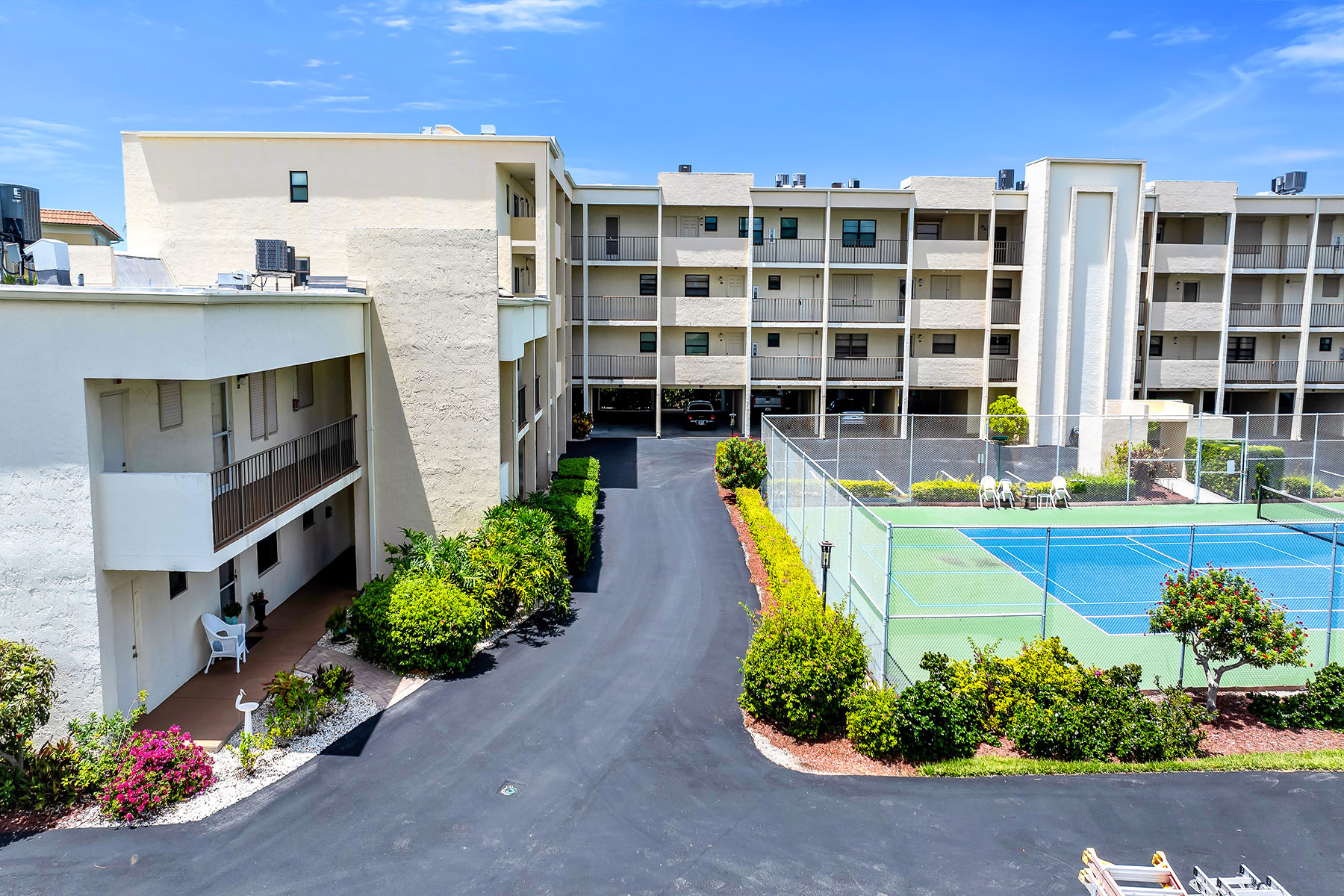  MARCO ISLAND - BAYSIDE CLUB - 物件實景