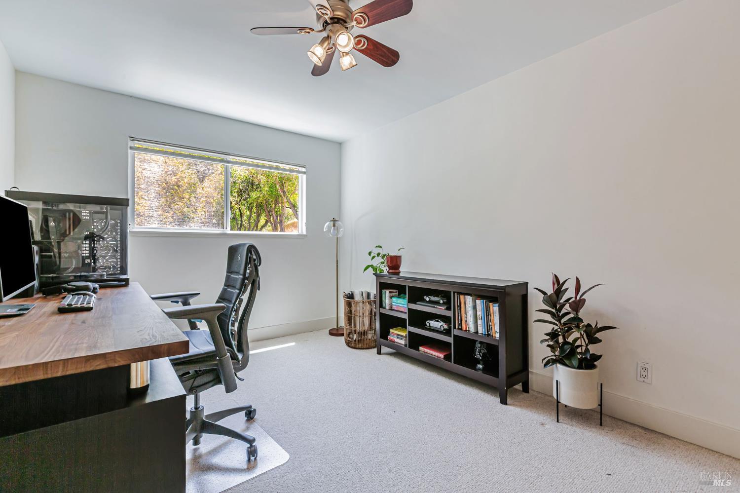 Novato, California, 94947, United States, 2 Bedrooms Bedrooms, ,2 BathroomsBathrooms,Residential,For Sale,1839090