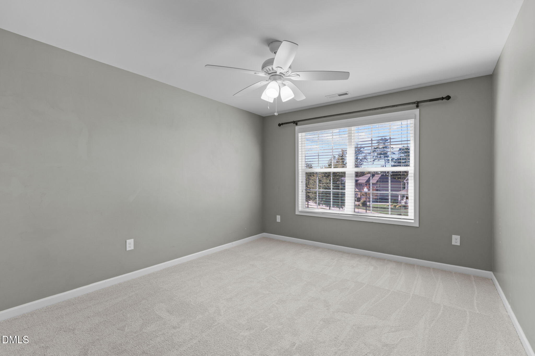 Clayton, North Carolina, 27527, United States, 5 Bedrooms Bedrooms, ,4 BathroomsBathrooms,Residential,For Sale,1969461