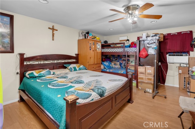 Los Angeles, California, 90023, United States, 4 Bedrooms Bedrooms, ,Residential,For Sale,1881360