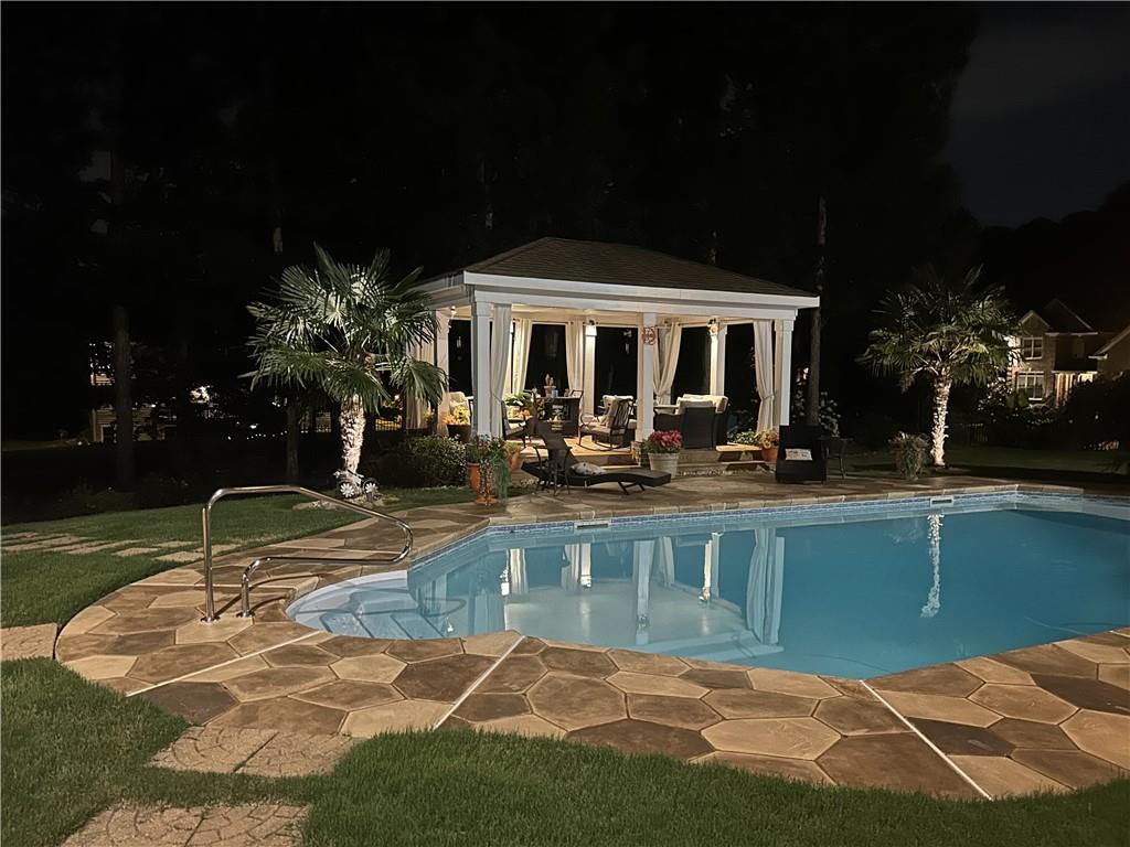 Ellenwood, Georgia, 30294, United States, 5 Bedrooms Bedrooms, ,5 BathroomsBathrooms,Residential,For Sale,1903666