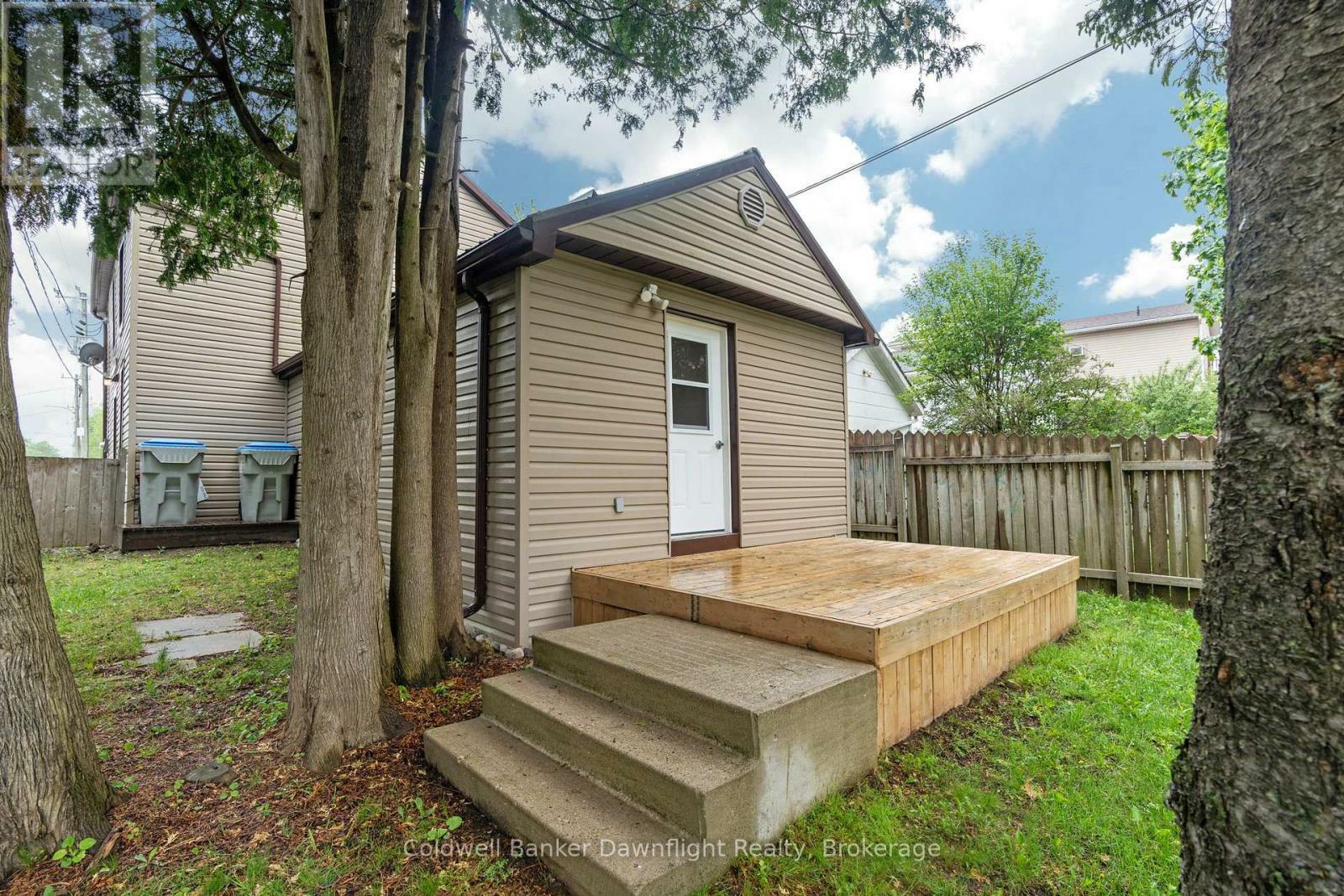 HURON EAST (SEAFORTH), Ontario, N0K 1W0, CA, 3 Bedrooms Bedrooms, ,2 BathroomsBathrooms,Residential,For Sale,1837892