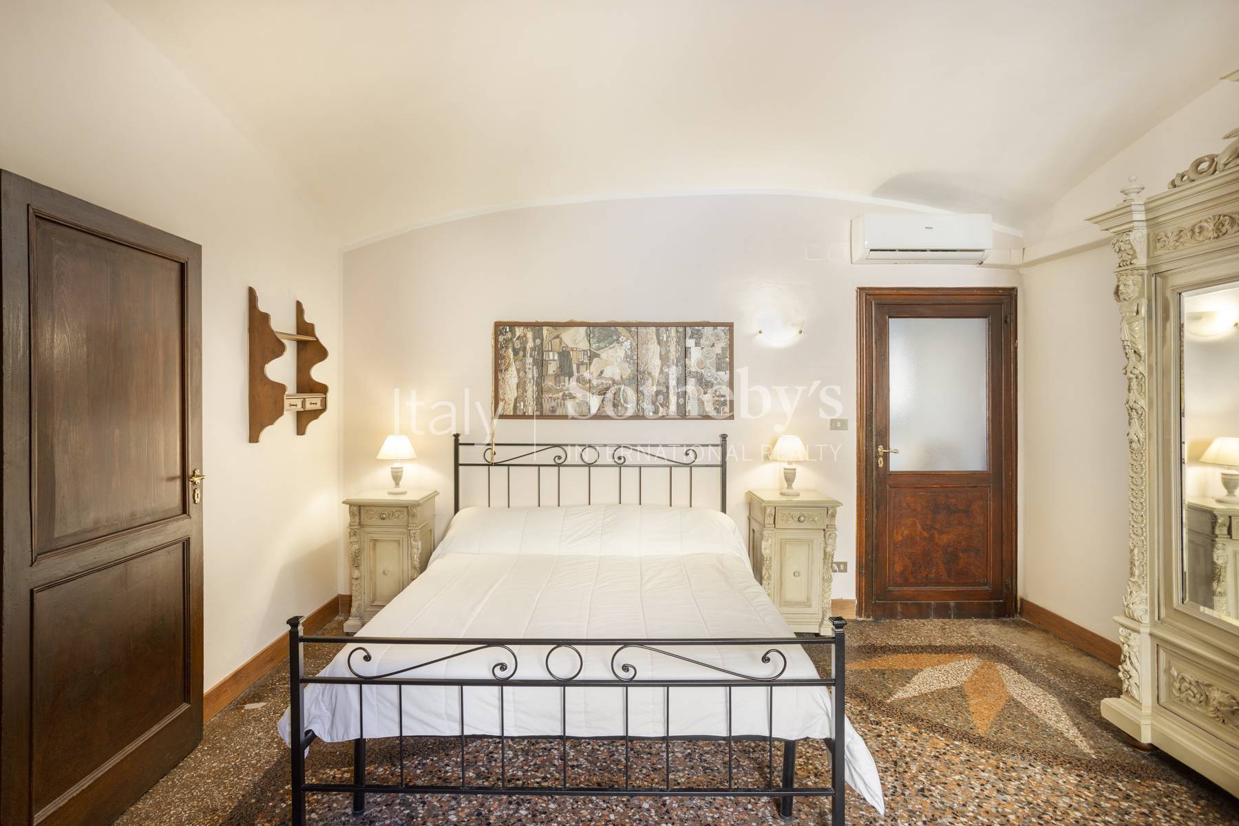  Apartment with spacious terrace in Via San Mamolo - 物件實景