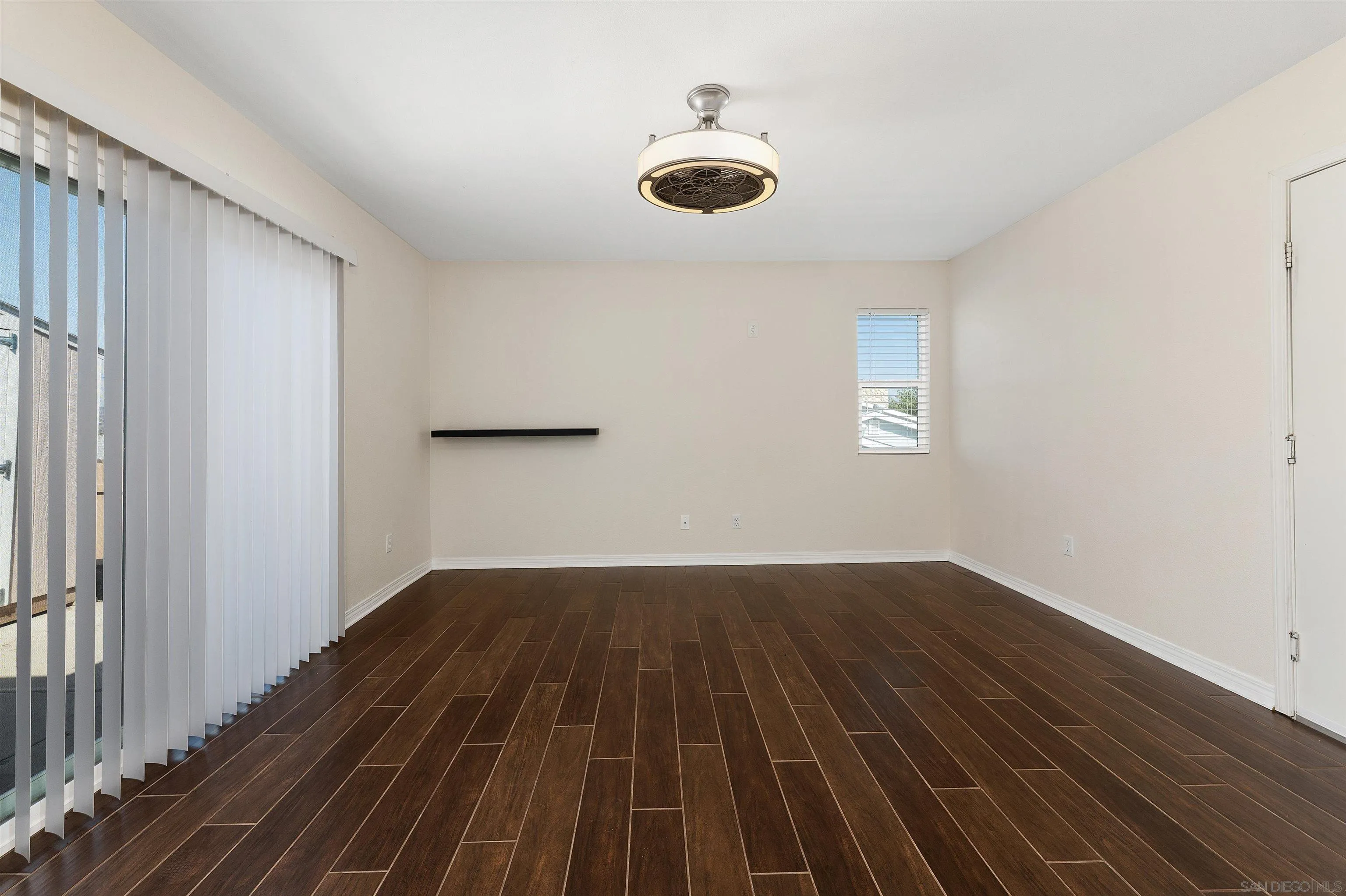 Santee, California, 92071, United States, 3 Bedrooms Bedrooms, ,2 BathroomsBathrooms,Residential,For Sale,1991920