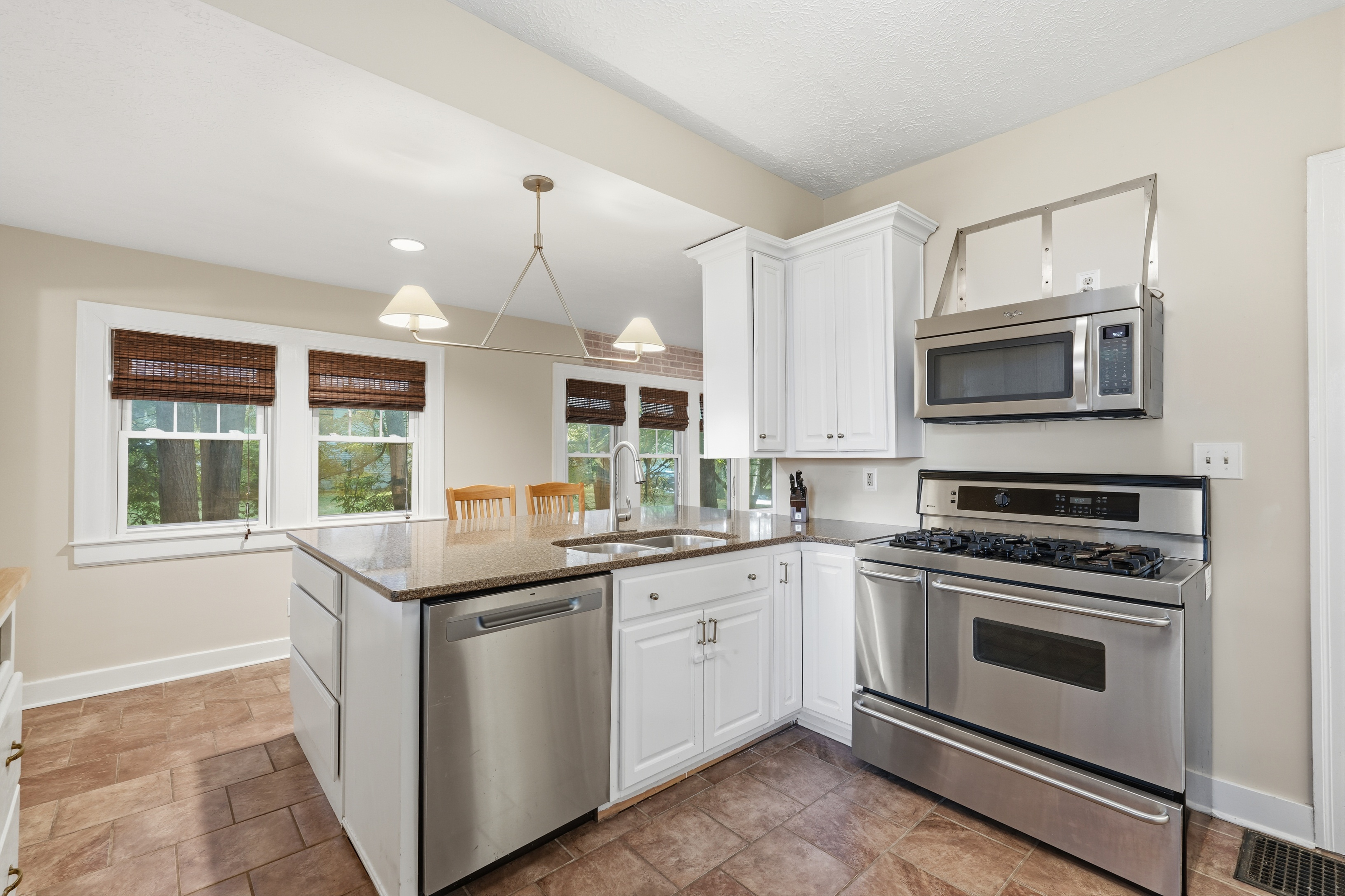  1131 Audubon Parkway, Louisville, KY 40213 - 物件實景