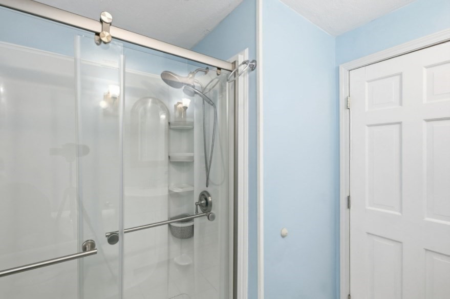 Lowell, Massachusetts, 01852, United States, 3 Bedrooms Bedrooms, ,3 BathroomsBathrooms,Residential,For Sale,2001570