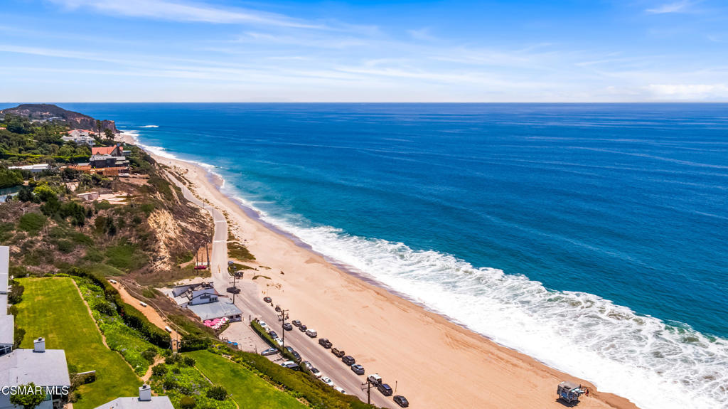 Malibu, California, 90265, United States, 3 Bedrooms Bedrooms, ,Residential,For Sale,1991700