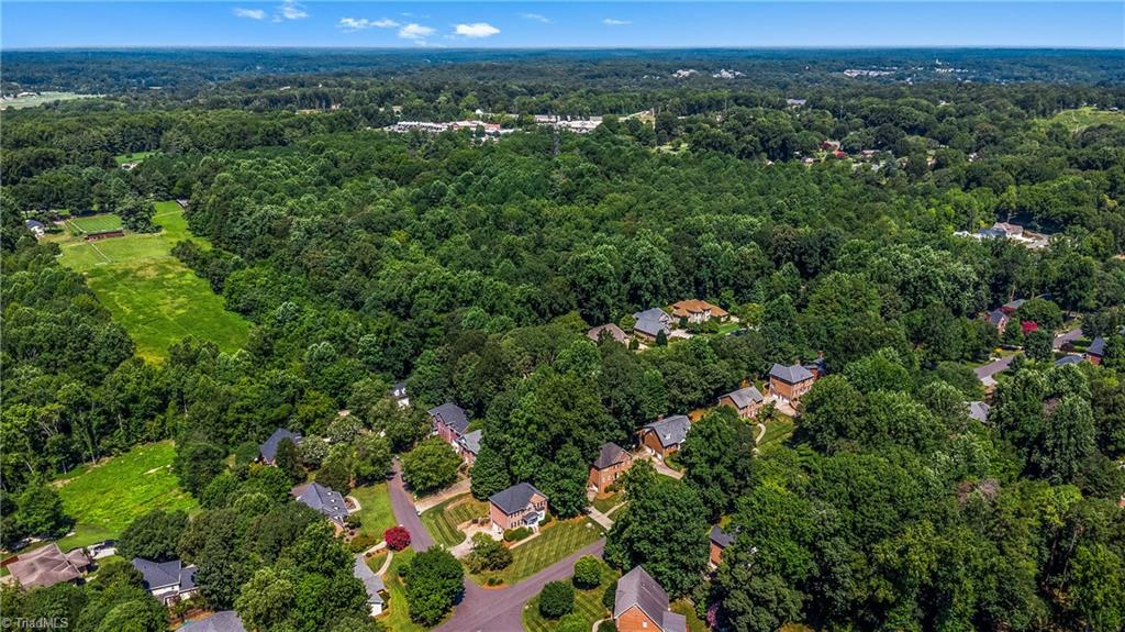Clemmons, North Carolina, 27012, United States, 4 Bedrooms Bedrooms, ,3 BathroomsBathrooms,Residential,For Sale,1902242
