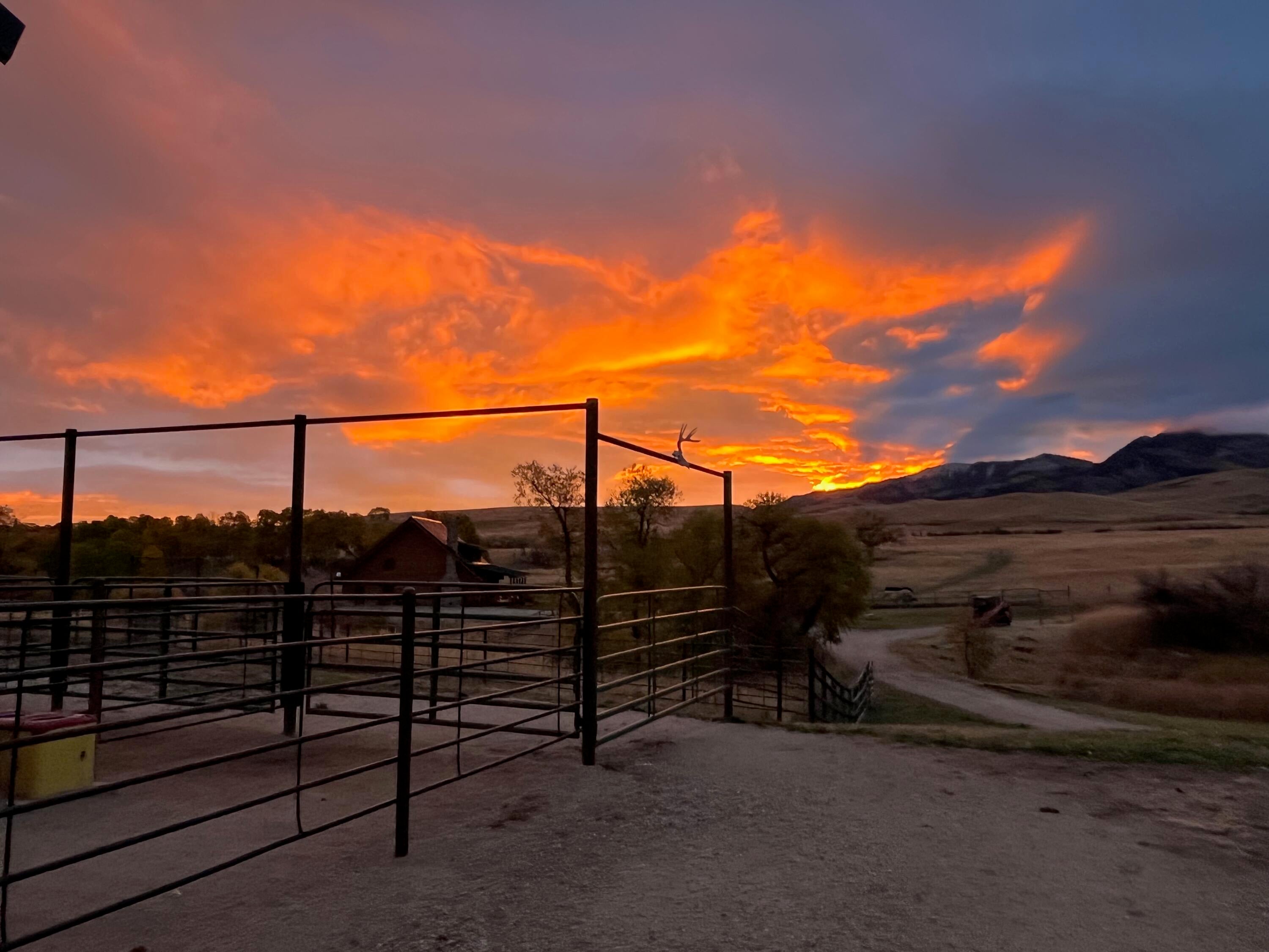 Big Horn, Wyoming, 82833, United States, 3 Bedrooms Bedrooms, ,4 BathroomsBathrooms,Residential,For Sale,2011301