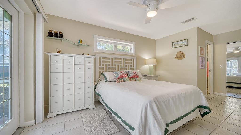 Sarasota, Florida, 34231, United States, 3 Bedrooms Bedrooms, ,2 BathroomsBathrooms,Residential,For Sale,1883466