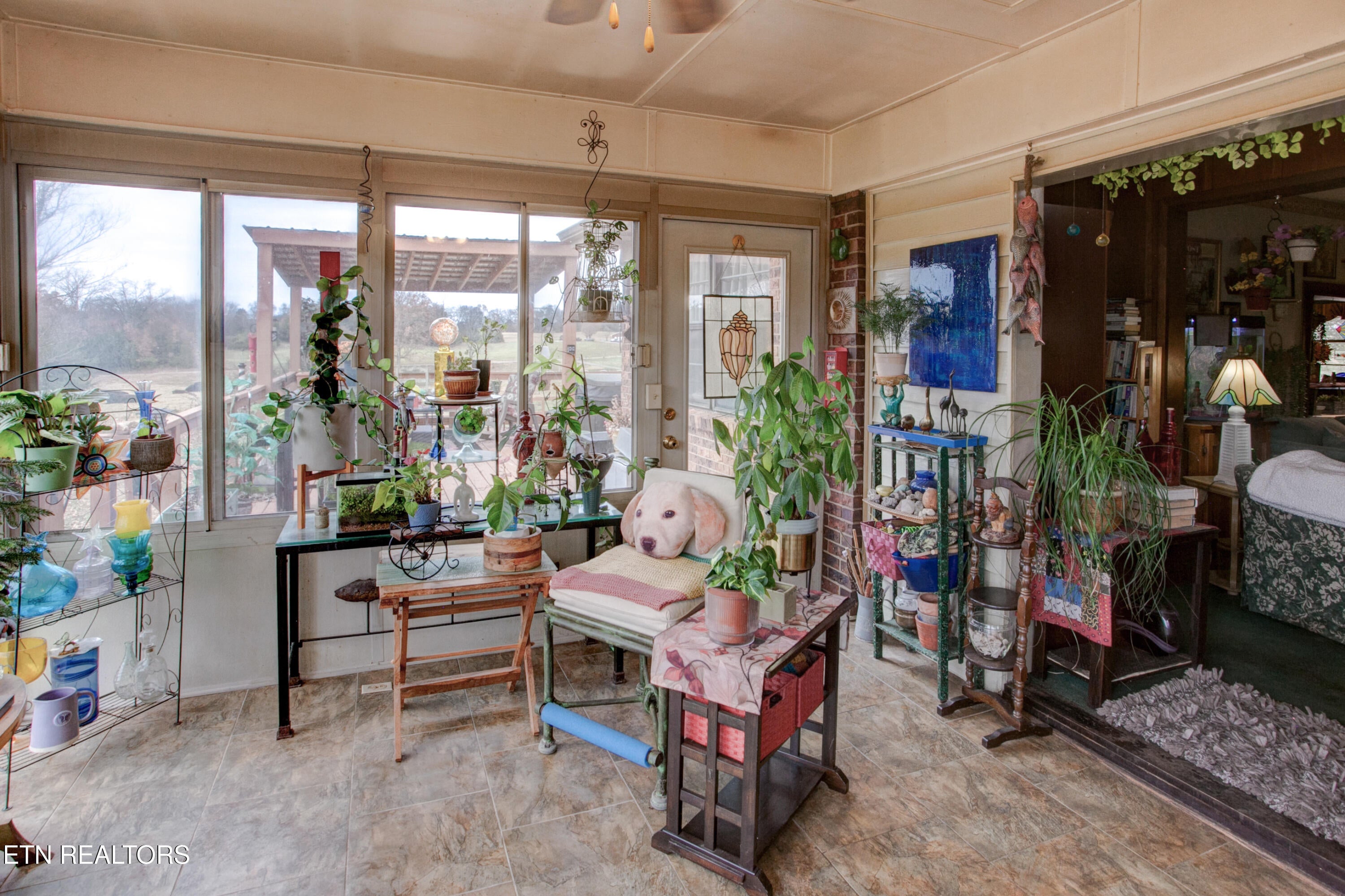 Maryville, Tennessee, 37801, United States, 3 Bedrooms Bedrooms, ,4 BathroomsBathrooms,Residential,For Sale,1994360