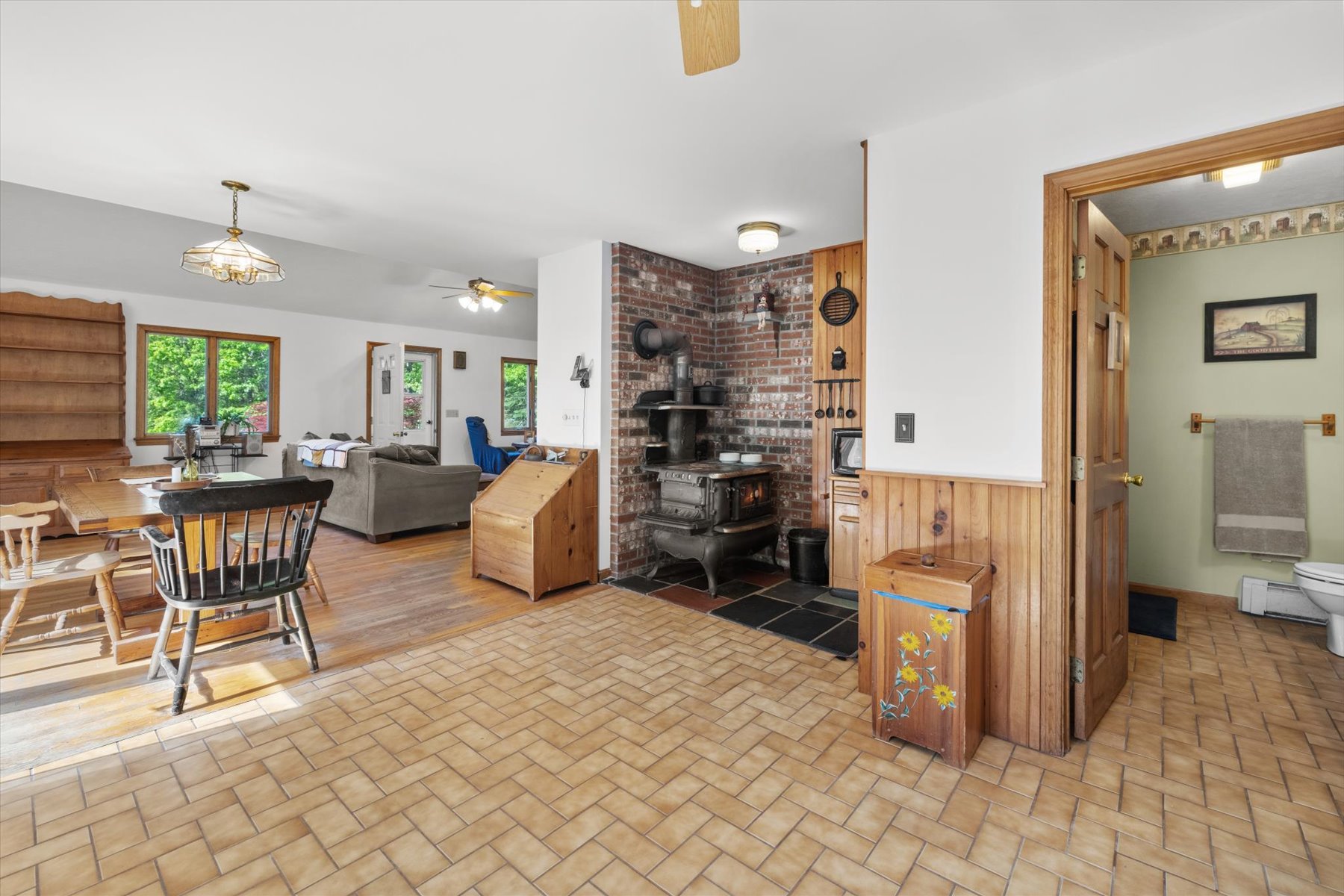  110B High Street, Upton, MA 01568 - 物件實景