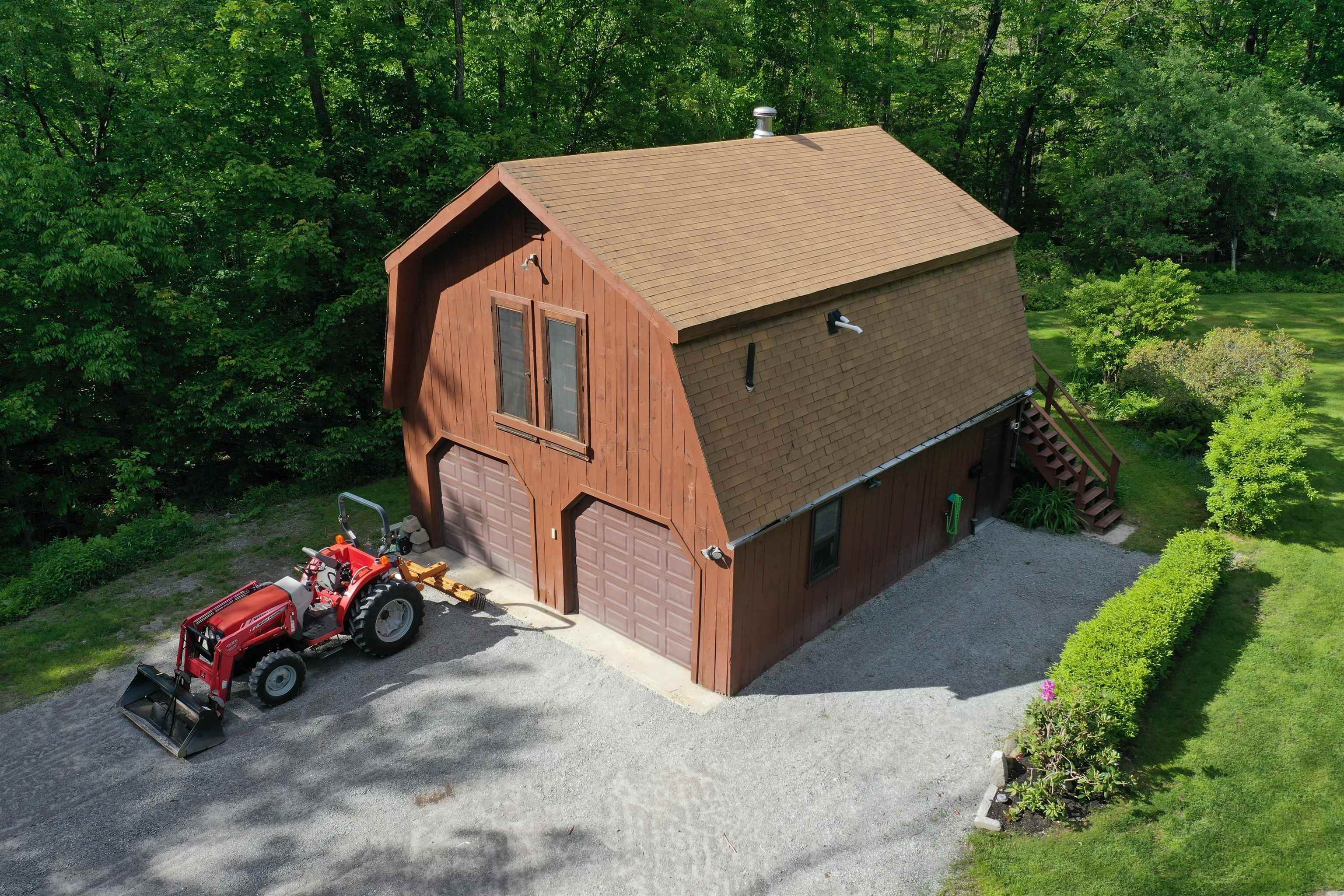 Newbury, New Hampshire, 03255, United States, 4 Bedrooms Bedrooms, ,3 BathroomsBathrooms,Residential,For Sale,1847308