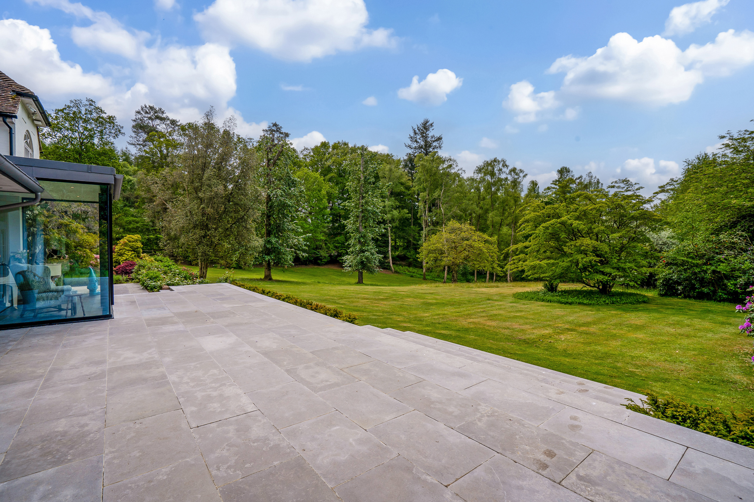  Set along one of the most private stretches of Danley Lane - 物件實景