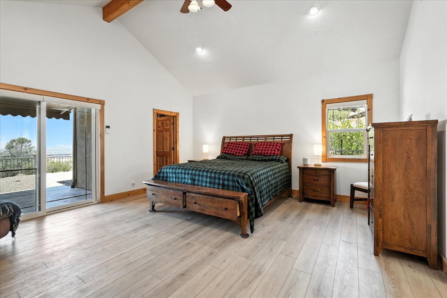 Coarsegold, California, 93614, United States, 4 Bedrooms Bedrooms, ,3 BathroomsBathrooms,Residential,For Sale,1923436