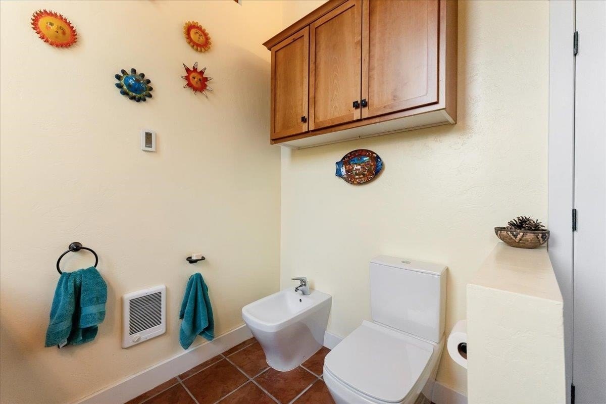 Weed, California, 96094, United States, 4 Bedrooms Bedrooms, ,3 BathroomsBathrooms,Residential,For Sale,2038321