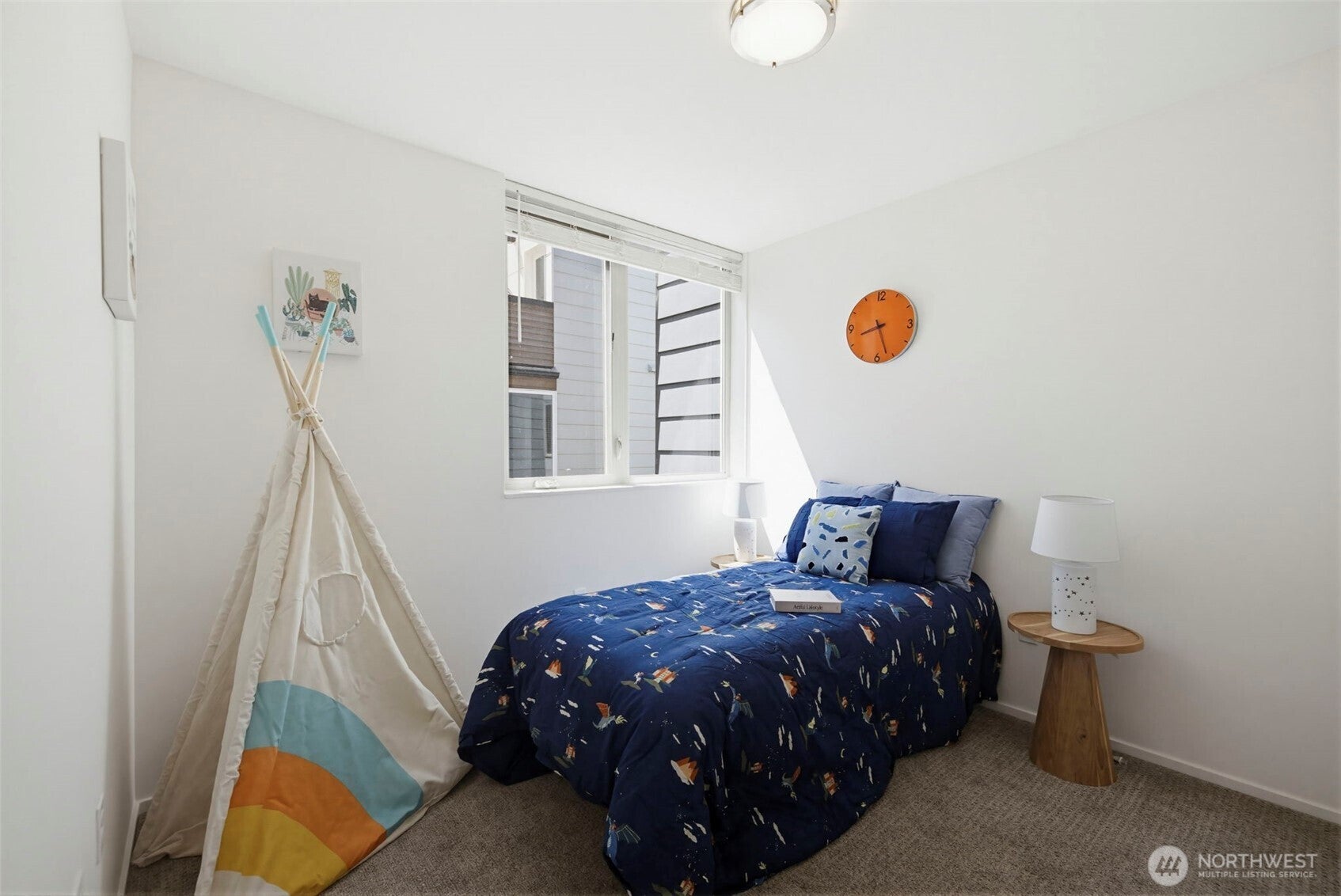 Seattle, Washington, 98144, United States, 3 Bedrooms Bedrooms, ,2 BathroomsBathrooms,Residential,For Sale,2049305