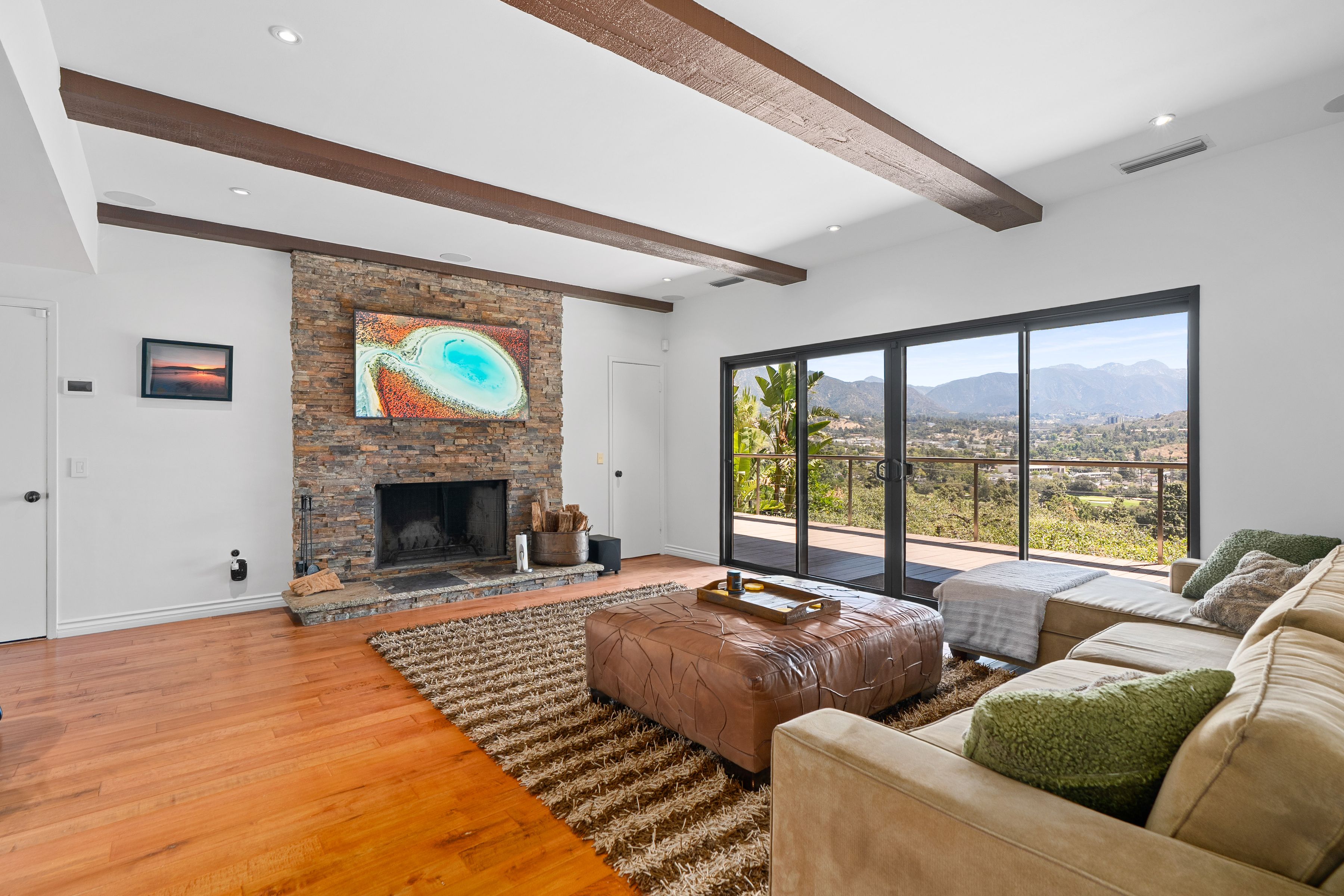  3282 Beaudry Ter - 物件實景