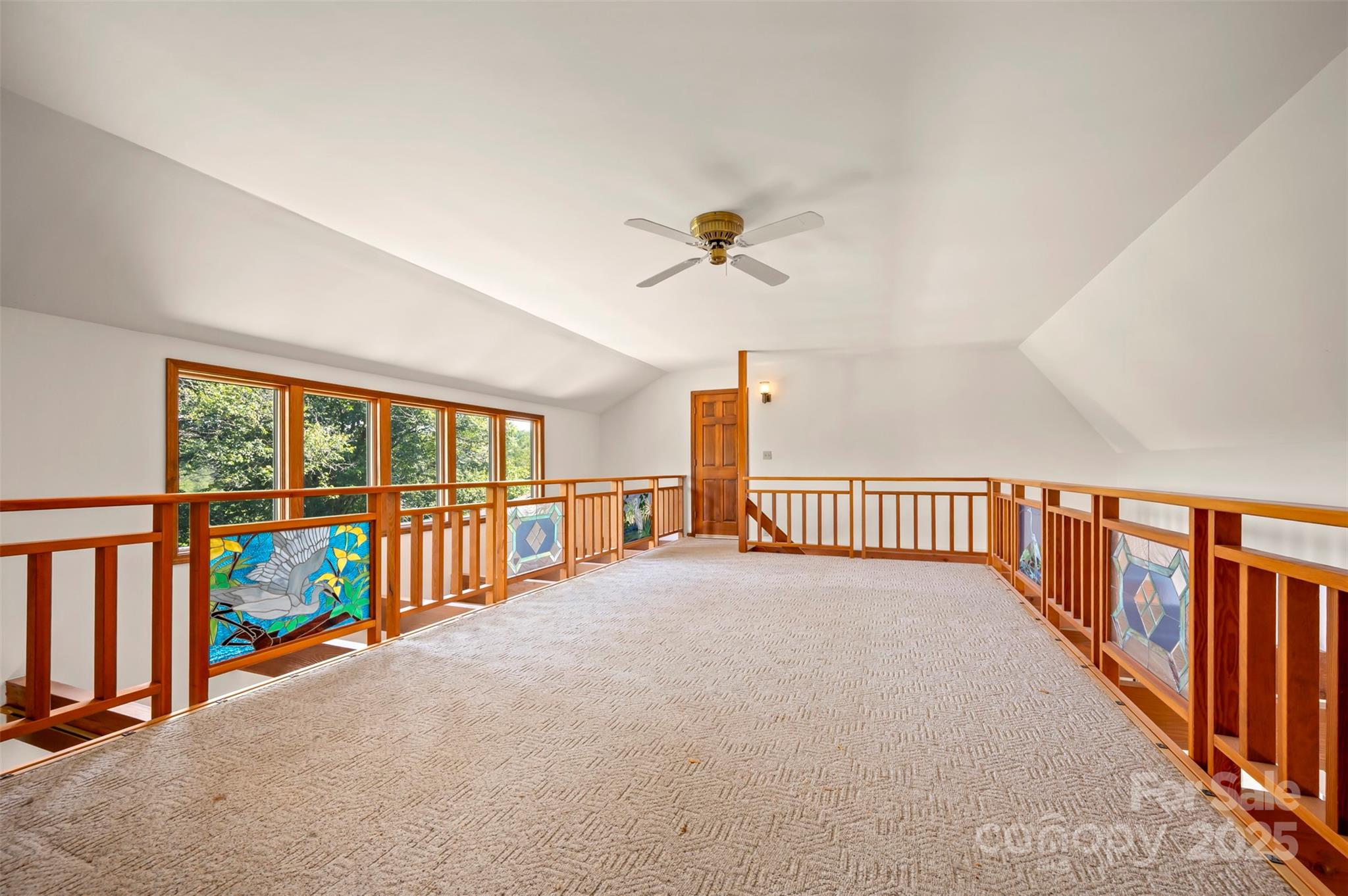 Horse Shoe, North Carolina, 28742, United States, 6 Bedrooms Bedrooms, ,6 BathroomsBathrooms,Residential,For Sale,1927207