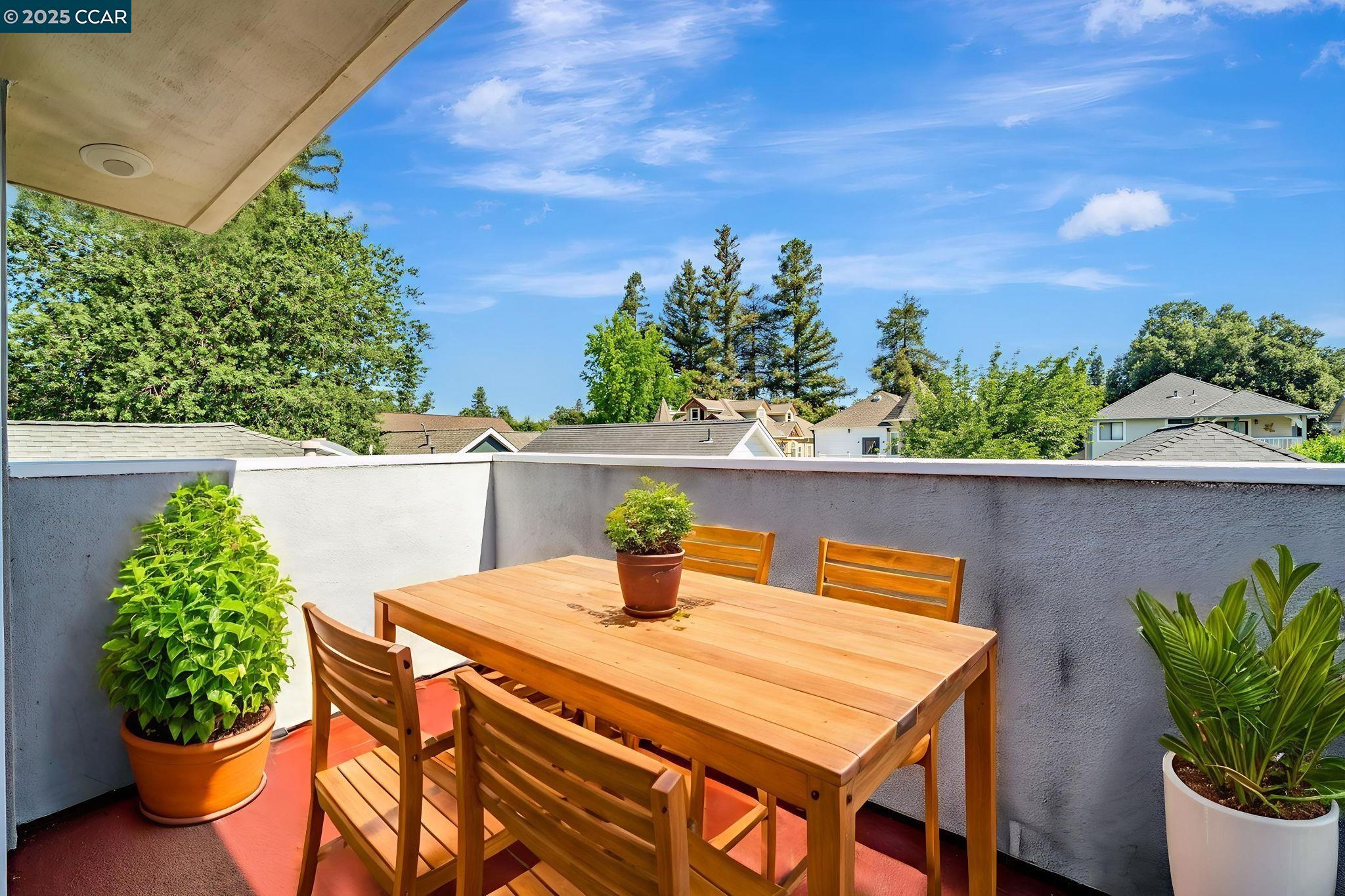 Pleasanton, California, 94566, United States, 1 Bedroom Bedrooms, ,1 BathroomBathrooms,Residential,For Sale,1897096