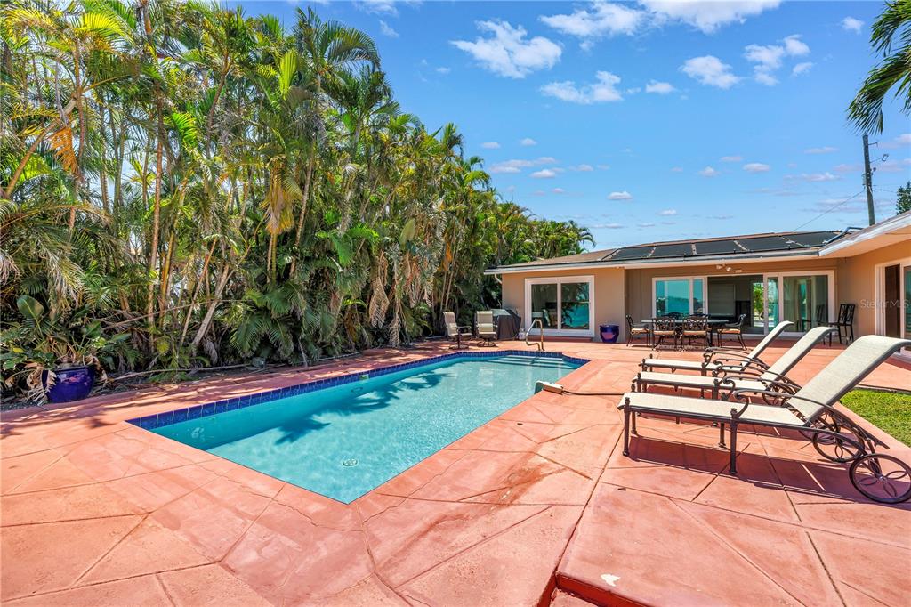 St Pete Beach, Florida, 33706, United States, 3 Bedrooms Bedrooms, ,2 BathroomsBathrooms,Residential,For Sale,1942197