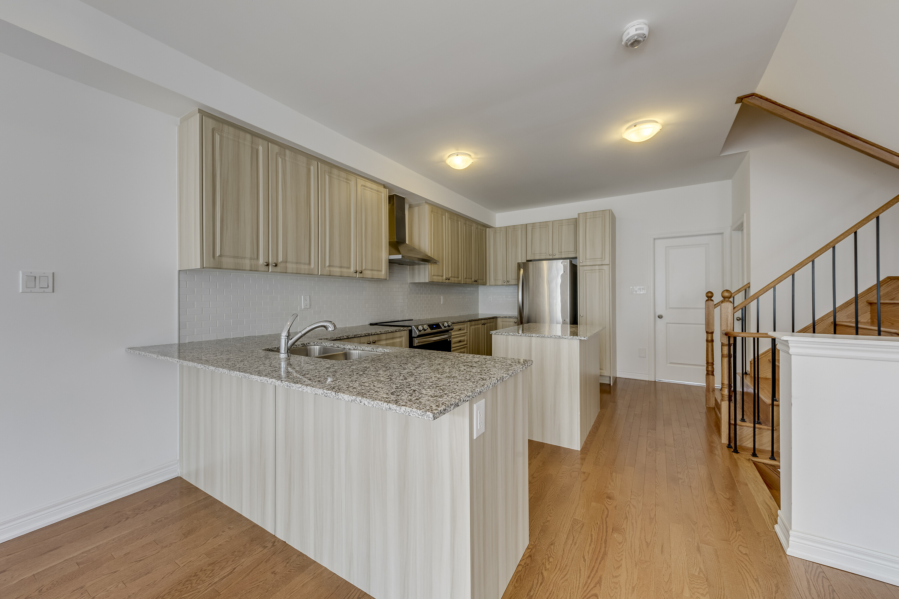  Modern 3-Storey Townhome - 物件實景