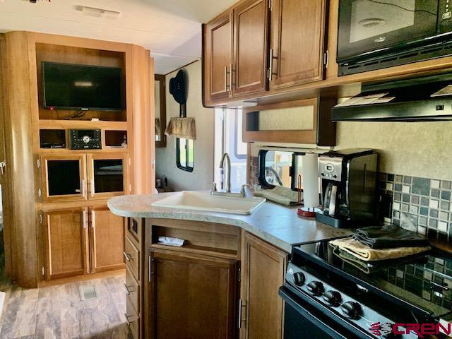 Mancos, Colorado, 81328, United States, 2 Bedrooms Bedrooms, ,1 BathroomBathrooms,Residential,For Sale,1981280