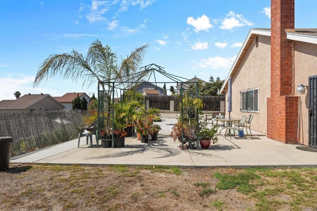 San Diego, California, 92139, United States, 3 Bedrooms Bedrooms, ,2 BathroomsBathrooms,Residential,For Sale,1933345
