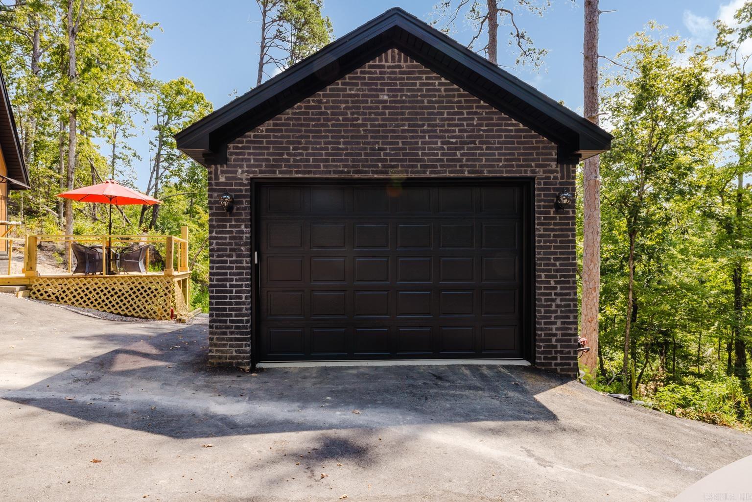 Hot Springs Village, Arkansas, 71909, United States, 3 Bedrooms Bedrooms, ,4 BathroomsBathrooms,Residential,For Sale,1926085